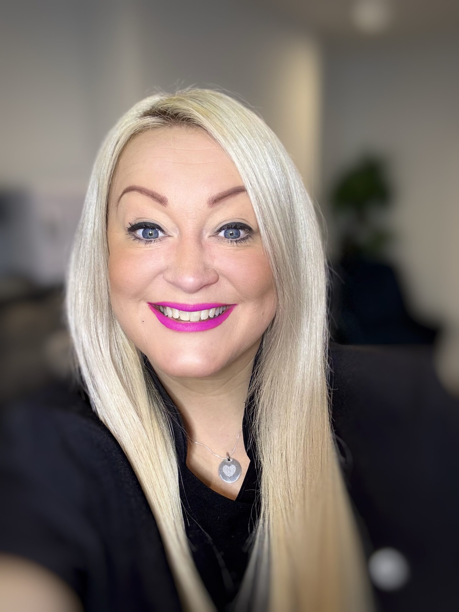 Portrait picture of Sheena